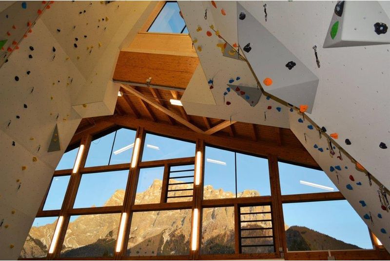 kletterhalle- Luxus-Appartements im Chalet Tannenhof in Lermoos