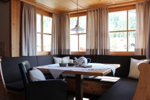 Chalet Tannenhof - Panorama-Chalet-Appartement mit Blick zur Zugspitze